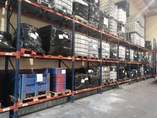 Sacma Mediambiental estanteria de almacenamiento de residuos